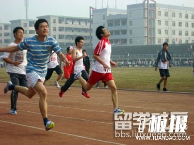 学校春季运动会口号霸气