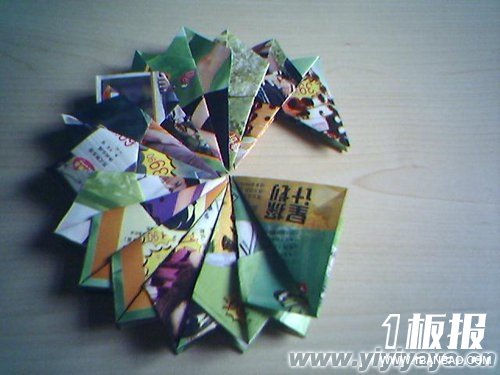 漂亮的折纸杯垫的折叠方法10