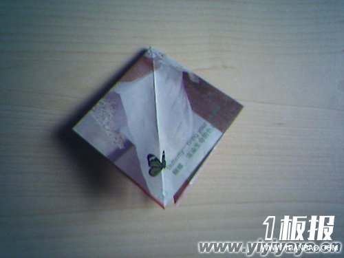 漂亮的折纸杯垫的折叠方法4