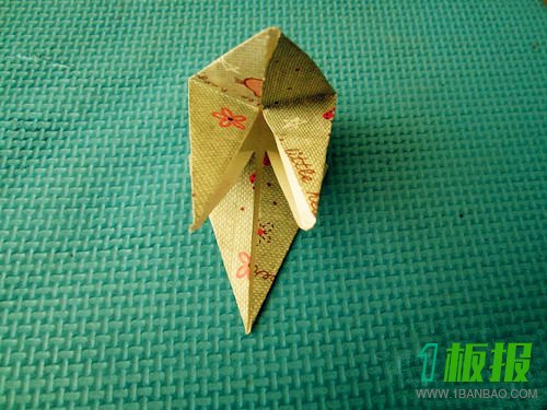立体千纸鹤的折法5